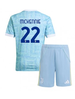 Juventus Weston McKennie #22 Replika Borta Kläder Barn 2025-26 Kortärmad (+ byxor)